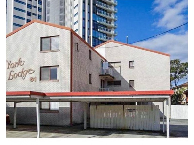 4/61 Frank Street, Labrador QLD 4215