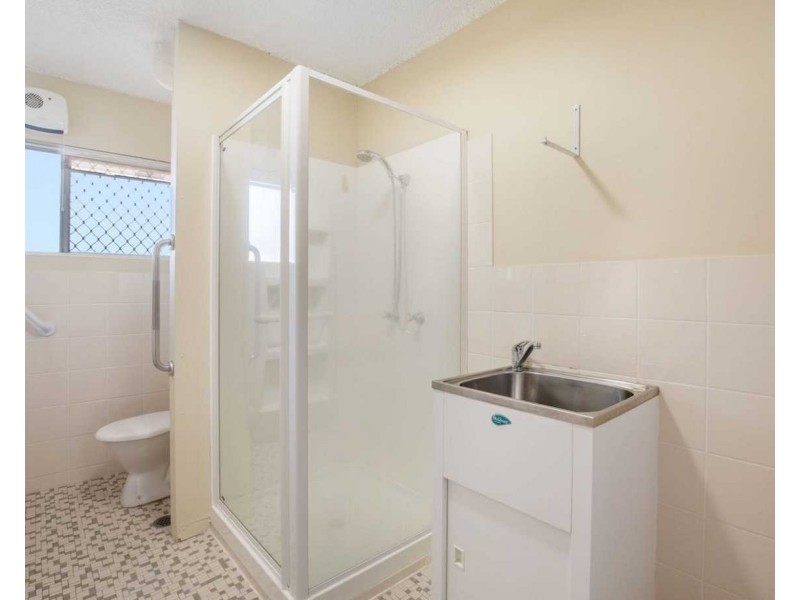 34/224 Marine Parade, Labrador QLD 4215