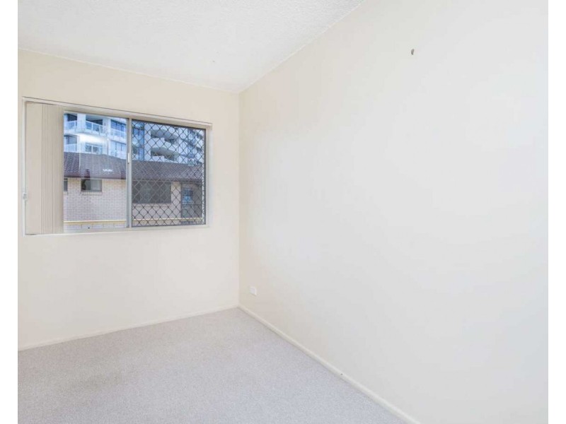 34/224 Marine Parade, Labrador QLD 4215