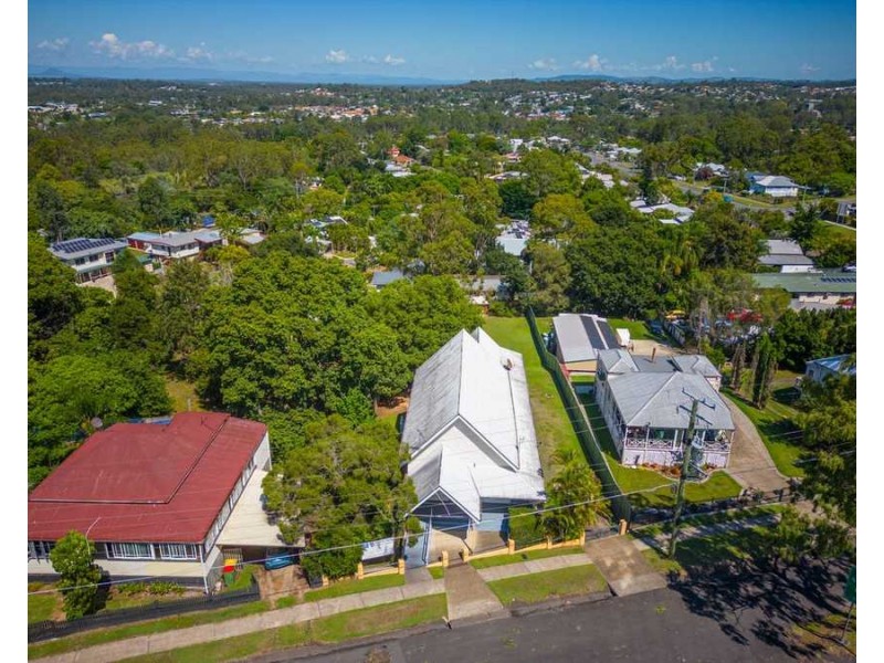 60 Pine Mountain Road, North Ipswich QLD 4305