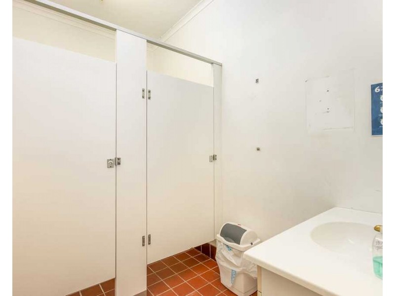 60 Pine Mountain Road, North Ipswich QLD 4305