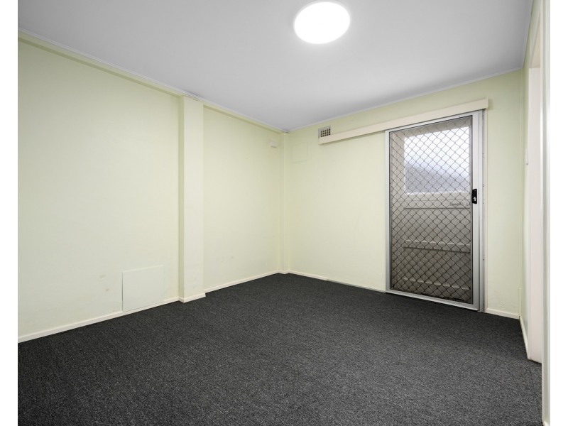 45 Brolga Avenue, Southport QLD 4215