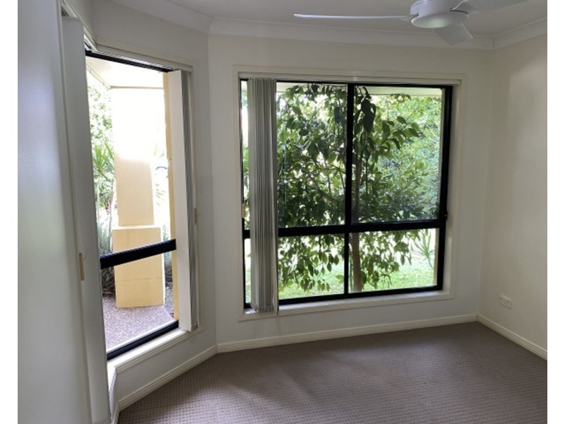 36 Highview Place, Parkwood QLD 4214