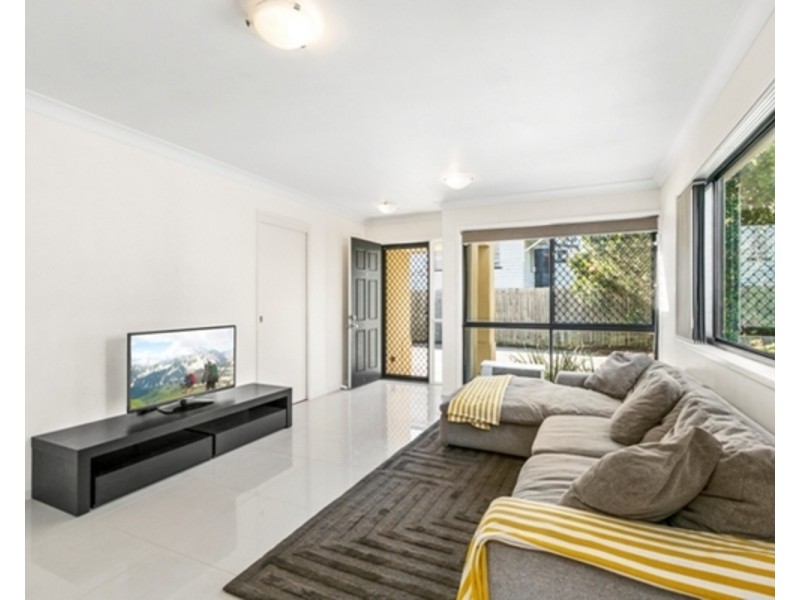 3/88 Pohlman Street, Southport QLD 4215