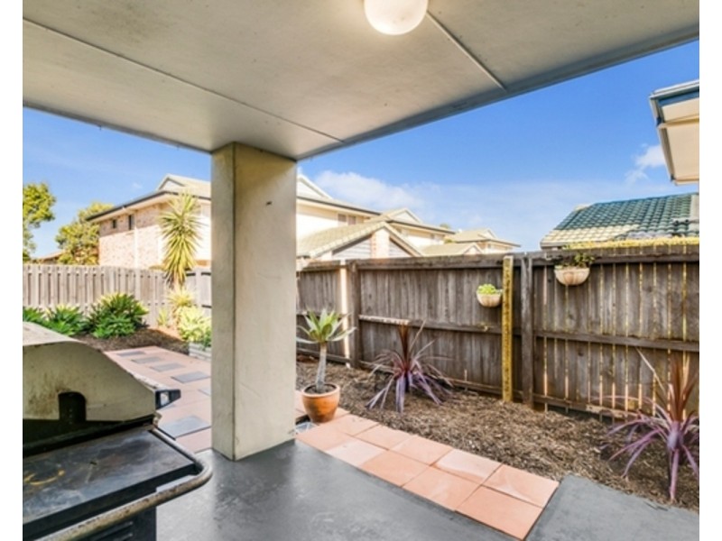 3/88 Pohlman Street, Southport QLD 4215