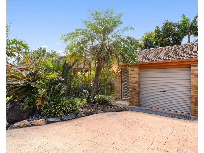 2/20 Golden Palms Court, Ashmore QLD 4214