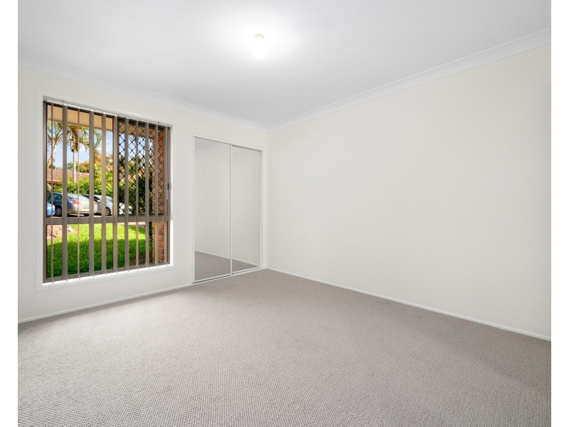 2/20 Golden Palms Court, Ashmore QLD 4214