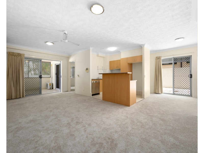 7/52 Queen Street, Southport QLD 4215