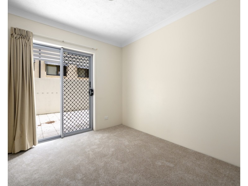 7/52 Queen Street, Southport QLD 4215