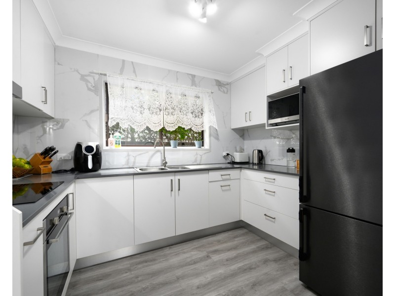 1/33 William Street, Southport QLD 4215