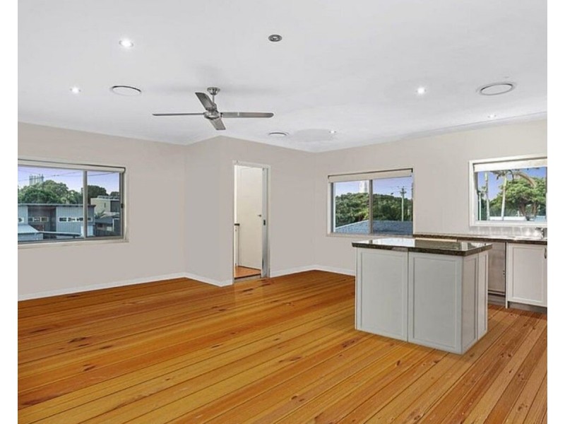 22  Skiff Street, Southport QLD 4215