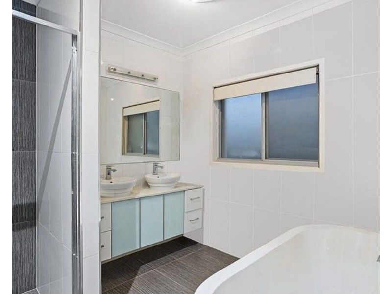 22  Skiff Street, Southport QLD 4215