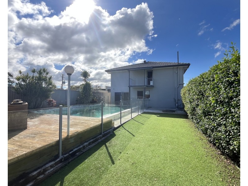 22  Skiff Street, Southport QLD 4215