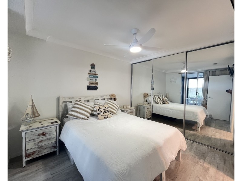 5/130 Marine Parade, Southport QLD 4215