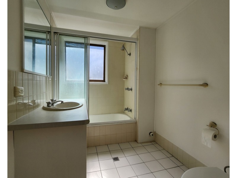 8/79 Queen Street, Southport QLD 4215