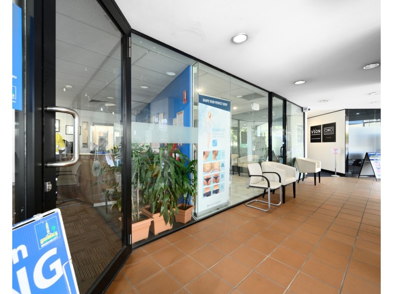 2072 Logan Road, Upper Mount Gravatt QLD 4122