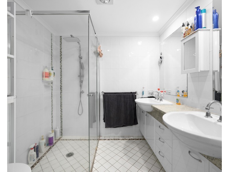 28/75-77 Morala Avenue, Runaway Bay QLD 4216