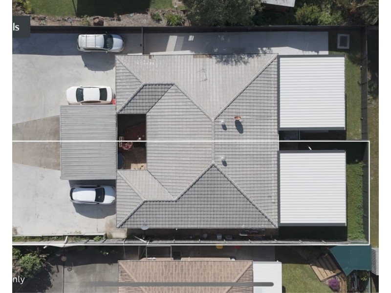 2/167 Olsen Avenue, Labrador QLD 4215