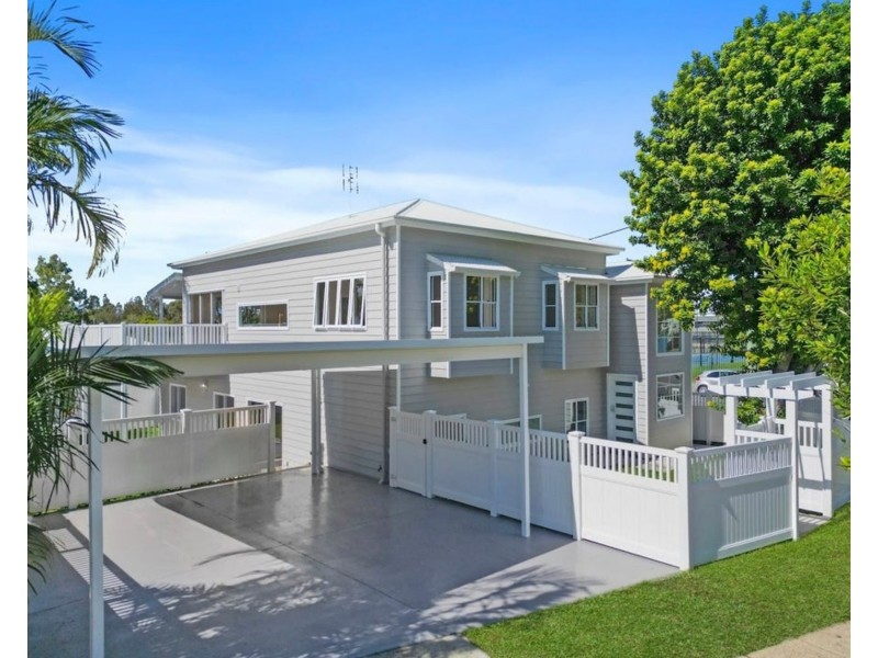 23 Brooke Avenue, Southport QLD 4215