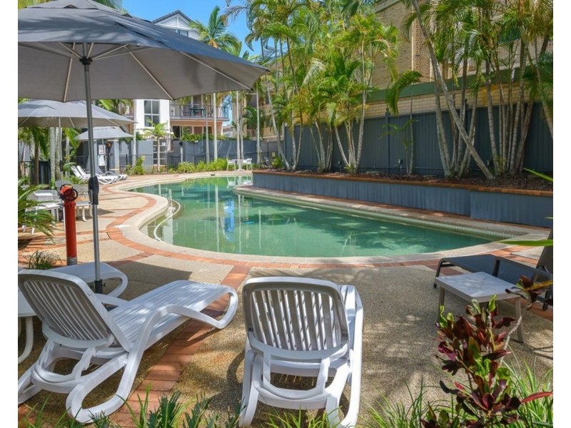7A/220 Marine Parade, Southport QLD 4215