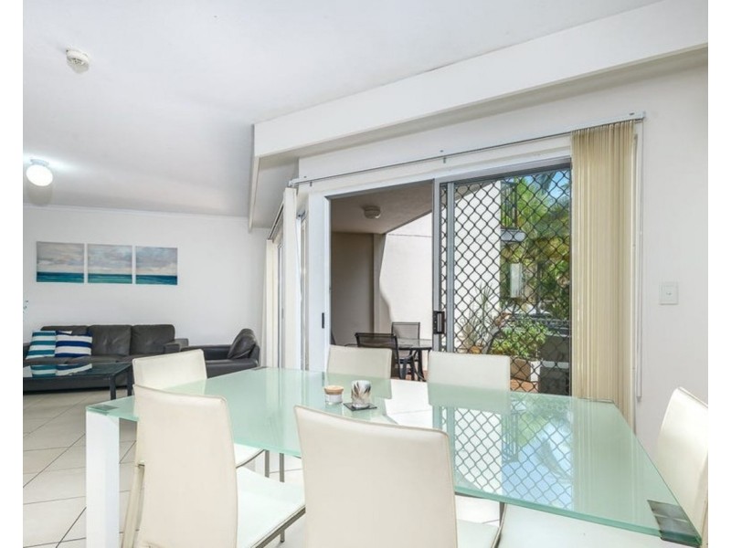 7A/220 Marine Parade, Southport QLD 4215
