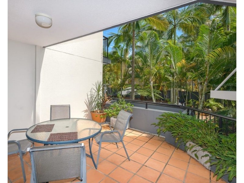 7A/220 Marine Parade, Southport QLD 4215