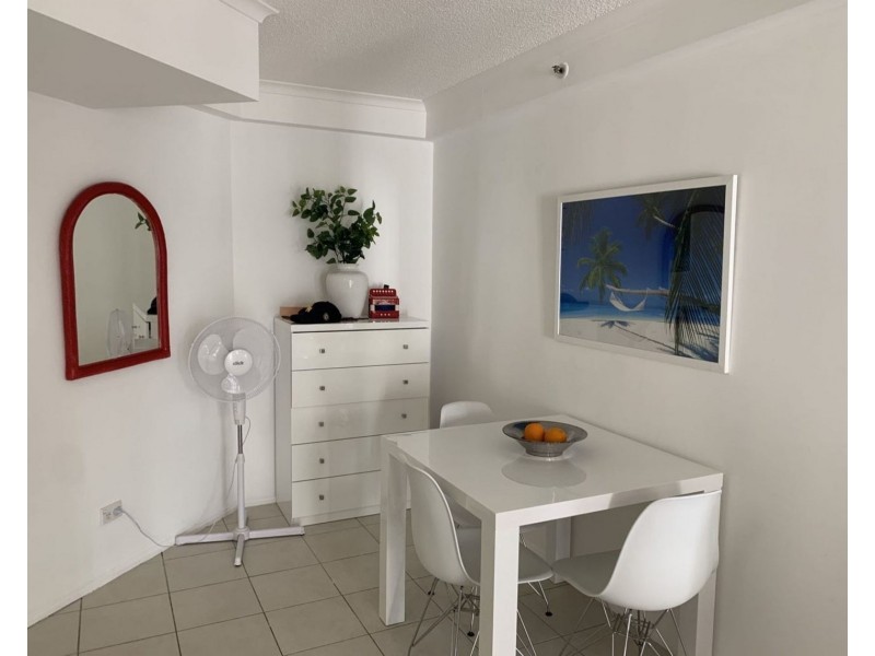 18/452 Marine Parade, Biggera Waters QLD 4216