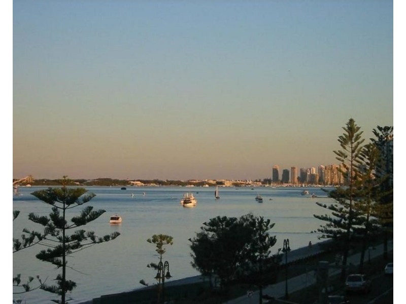 18/452 Marine Parade, Biggera Waters QLD 4216