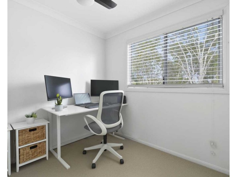 100 Cotlew Street East, Southport QLD 4215