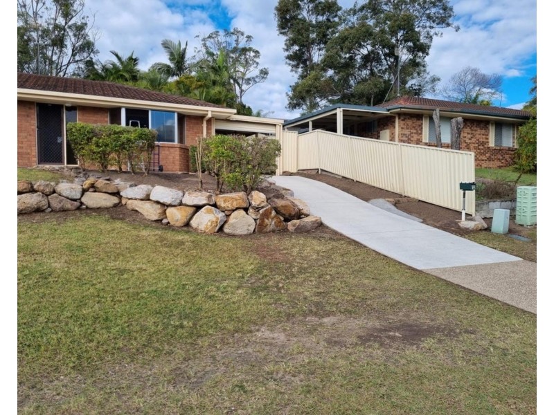 79 Wardoo Street, Southport QLD 4215