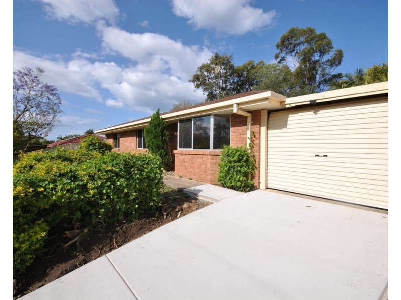 79 Wardoo Street, Southport QLD 4215