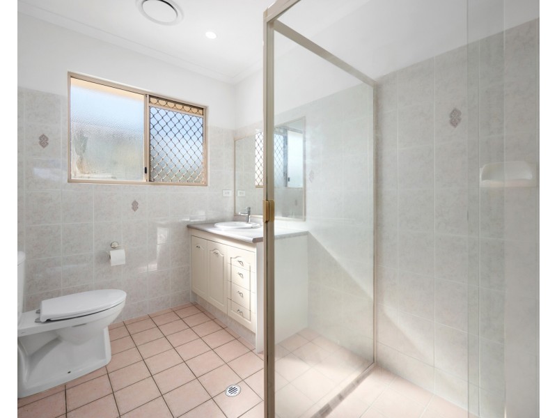 9 Everest Drive, Southport QLD 4215