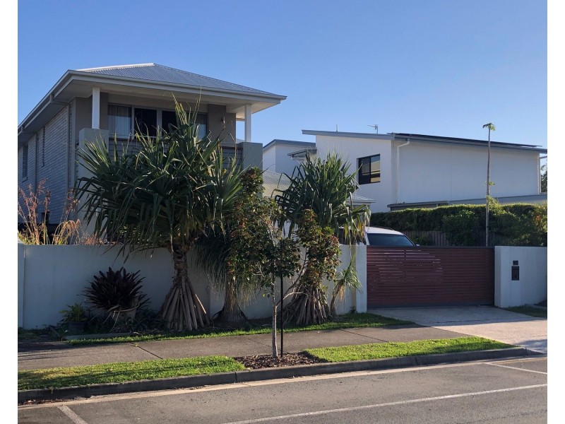 28 Grant Avenue, Hope Island QLD 4212