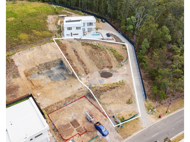 111 Cowell Drive, Burleigh Heads QLD 4220