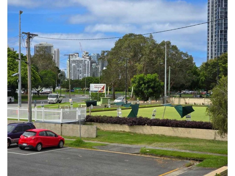 14/4 Marine Parade, Southport QLD 4215