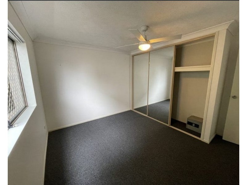 2/28 Sykes Court, Southport QLD 4215