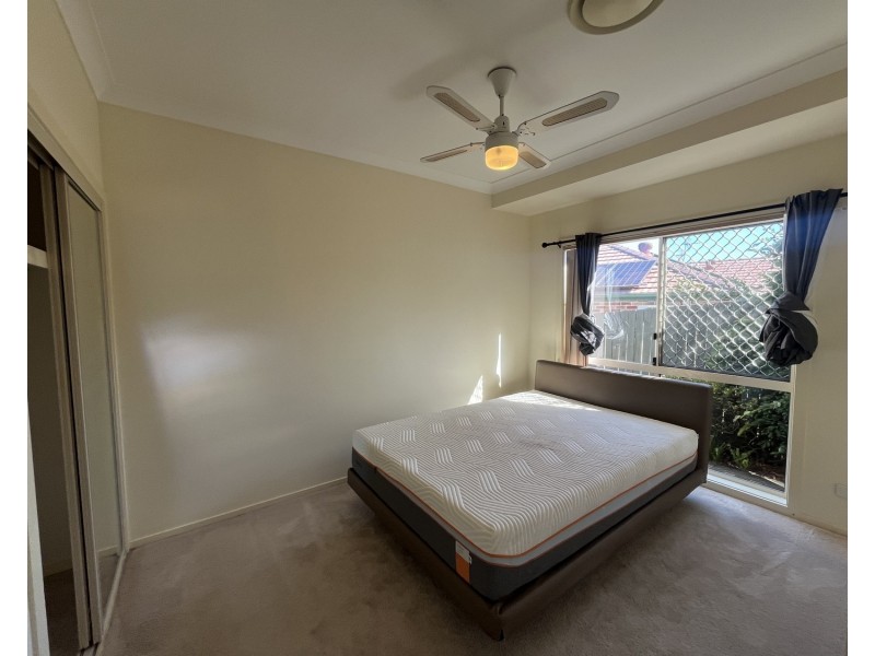 130 Henry Cotton Drive, Parkwood QLD 4214