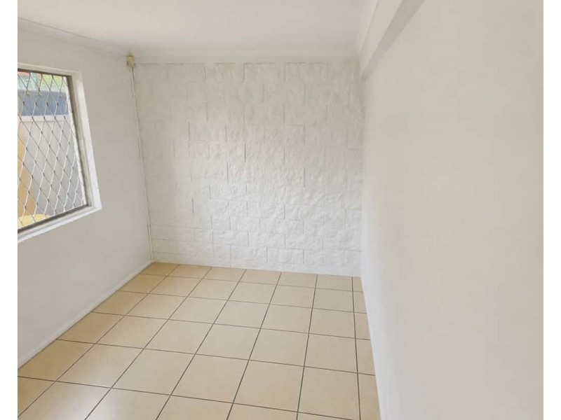 6 Mason Street, Southport QLD 4215