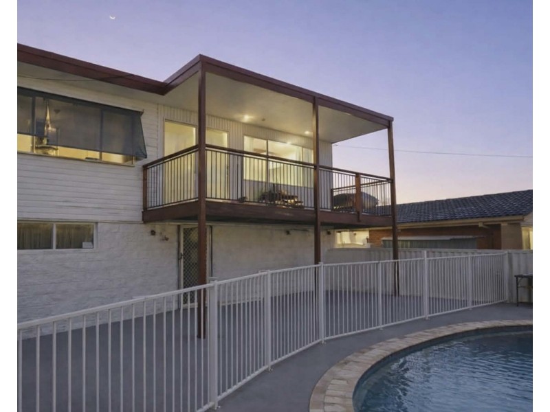 6 Mason Street, Southport QLD 4215