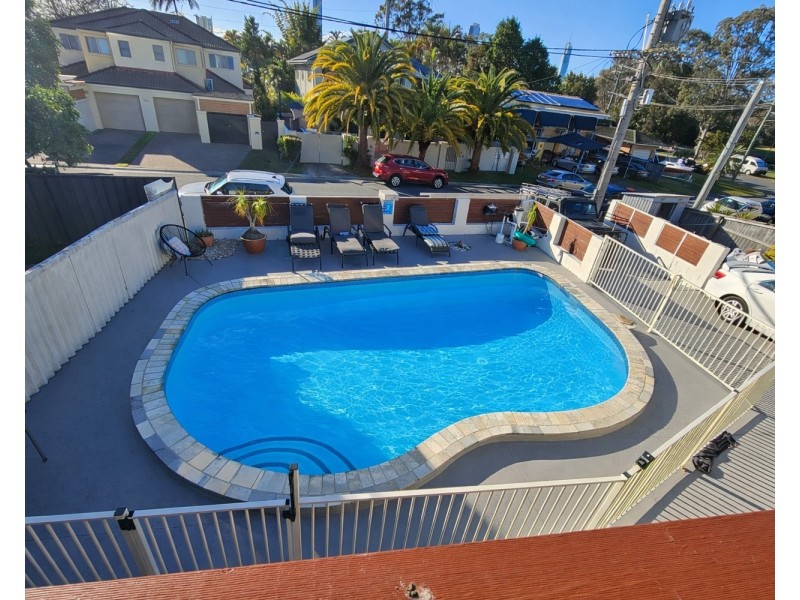 6 Mason Street, Southport QLD 4215