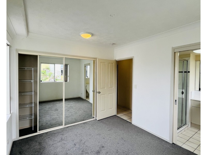 16/132 High Street, Southport QLD 4215