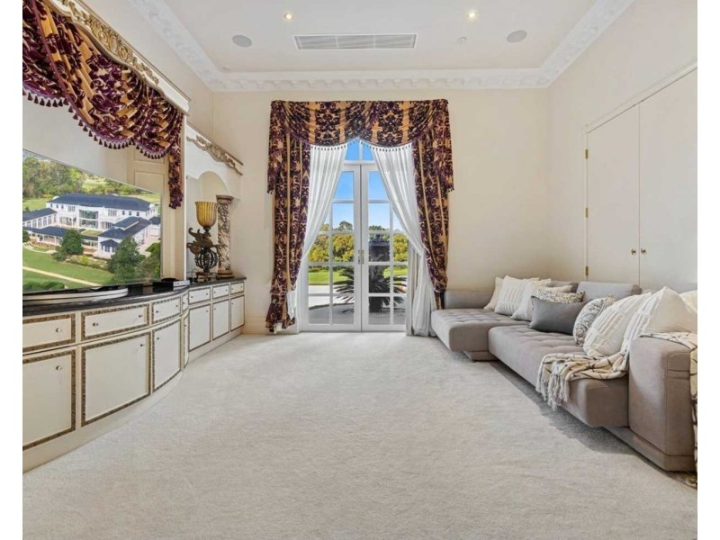 49 Tallebudgera Connection Road, Tallebudgera QLD 4228