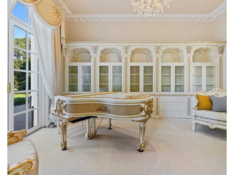 49 Tallebudgera Connection Road, Tallebudgera QLD 4228