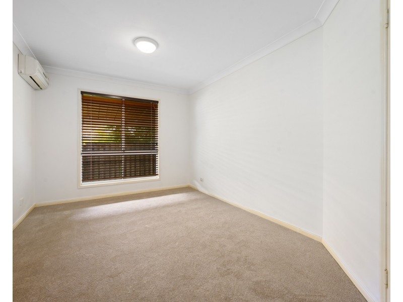 2 Tewantin Close, Parkwood QLD 4214