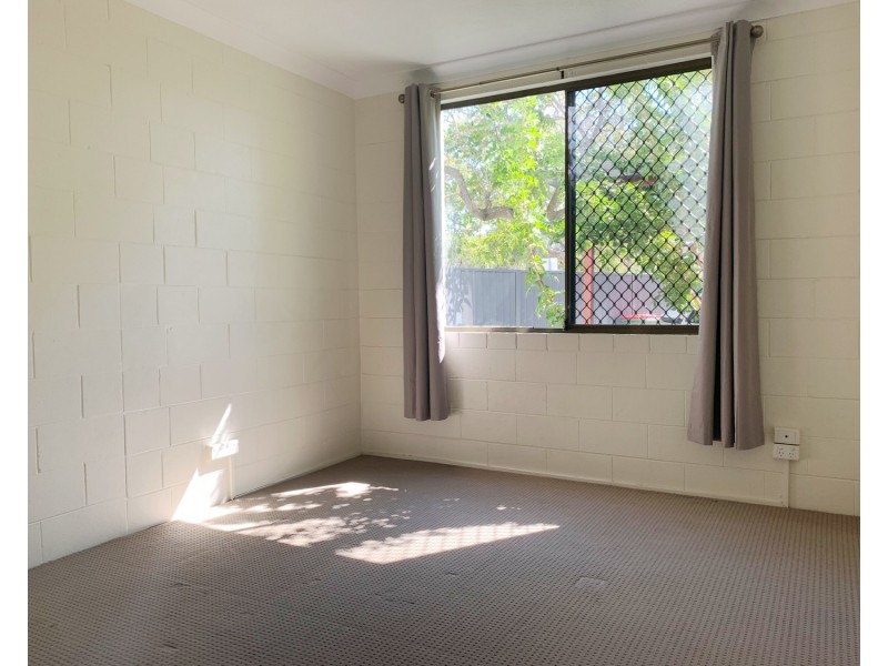 1/151 High Street, Southport QLD 4215