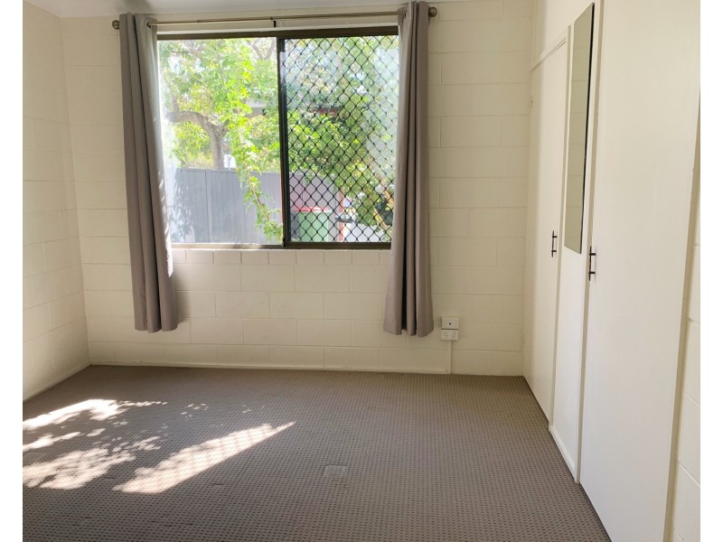 1/151 High Street, Southport QLD 4215