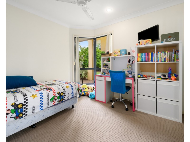 36 Highview Place, Parkwood QLD 4214