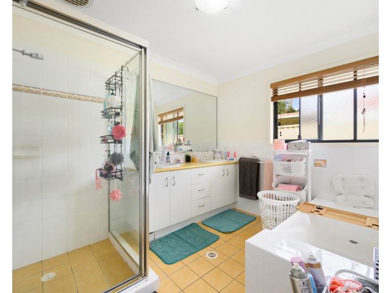 36 Highview Place, Parkwood QLD 4214