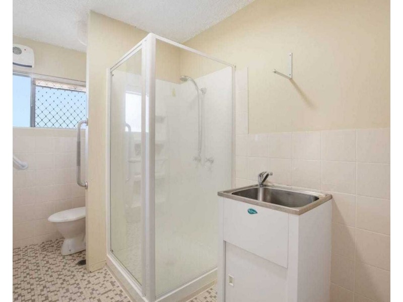 34/224 Marine Parade, Labrador QLD 4215