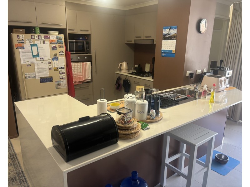 2/20 Lawson Street, Southport QLD 4215